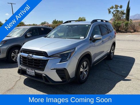 Used 2024 Subaru Ascent Premium AWD/4WD image 6