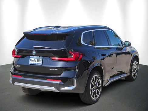 New 2026 BMW X1 xDrive28i w/ Technology Package AWD/4WD image 6