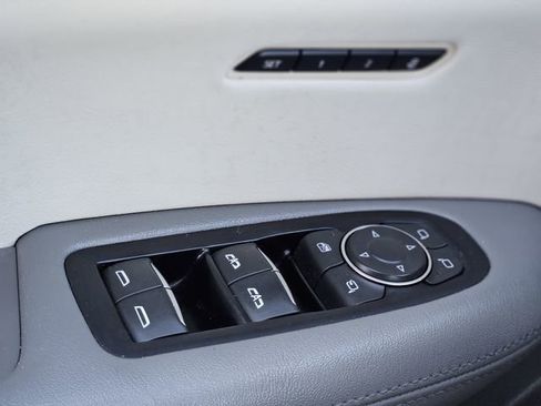 Used 2019 Cadillac XT5 Luxury image 51