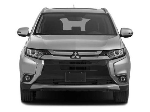 Used 2018 Mitsubishi Outlander SE image 4