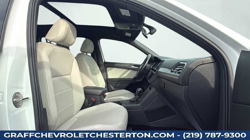 Used 2021 Volkswagen Tiguan SE R-Line FWD image 52