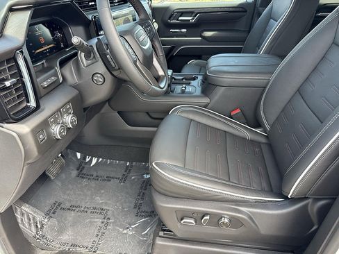 New 2026 GMC Sierra 1500 AT4X w/ LPO, Black Badging Package AWD/4WD image 21