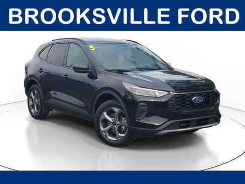 Used 2025 Ford Escape ST-Line AWD/4WD image 1