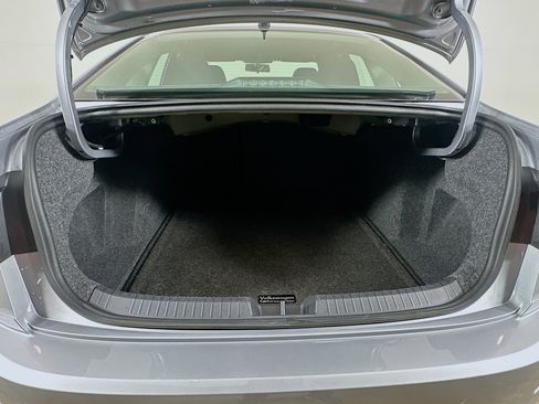 Used 2020 Volkswagen Jetta S w/ Driver Assistance Package FWD image 27
