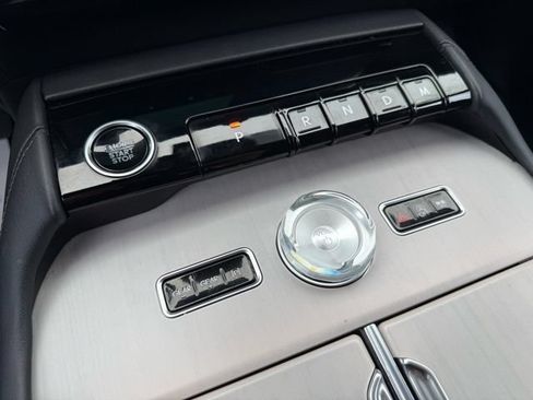 Used 2025 Lincoln Navigator Reserve w/ Jet Appearance Package AWD/4WD image 56