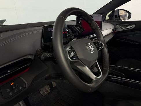 Used 2023 Volkswagen ID.4 Pro S image 21
