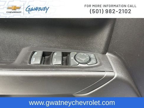 Used 2020 Chevrolet Silverado 1500 Custom w/ Custom Value Package AWD/4WD image 21