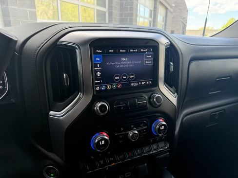 Used 2023 GMC Sierra 3500 SLT w/ SLT Premium Package AWD/4WD image 41