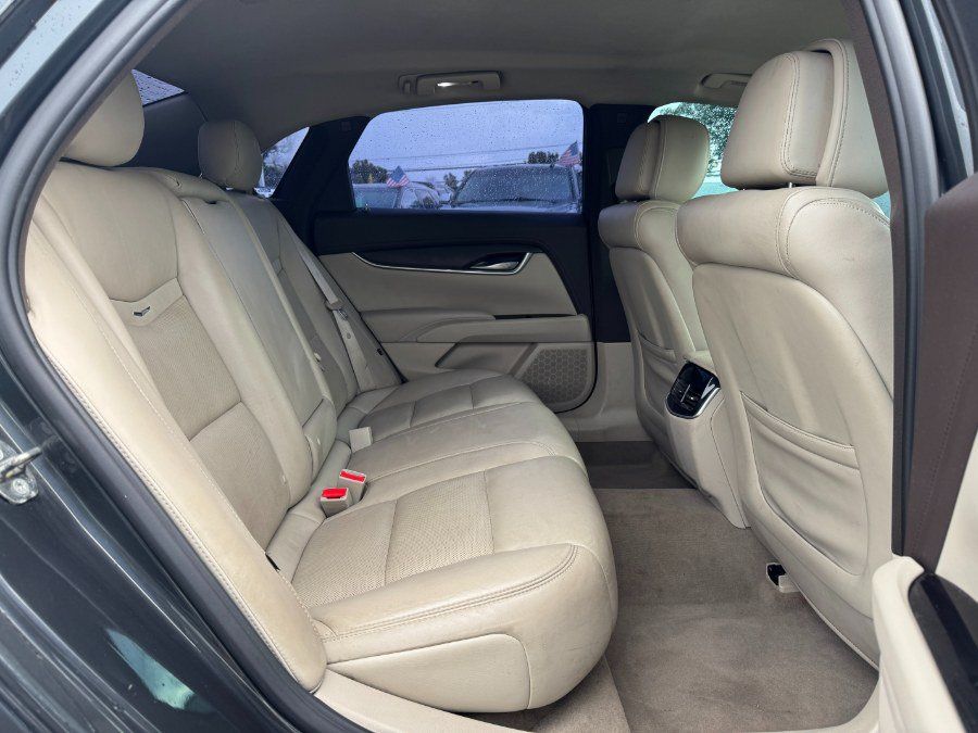 Used 2014 Cadillac XTS FWD image 17
