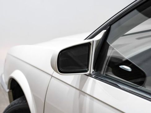 Used 2000 Cadillac Eldorado ESC w/ Comfort/Convenience Pkg image 37