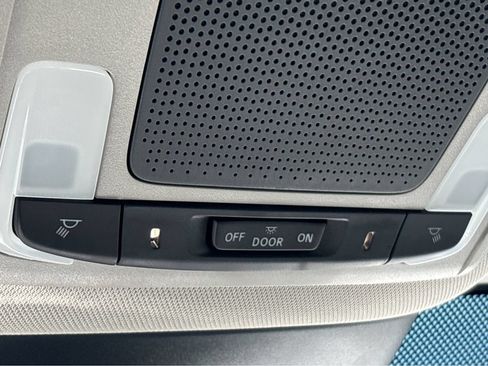 Used 2025 Honda Pilot EX-L image 30