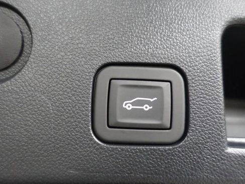 Used 2026 Chevrolet Equinox RS w/ LPO, Floor Liner Package AWD/4WD image 22