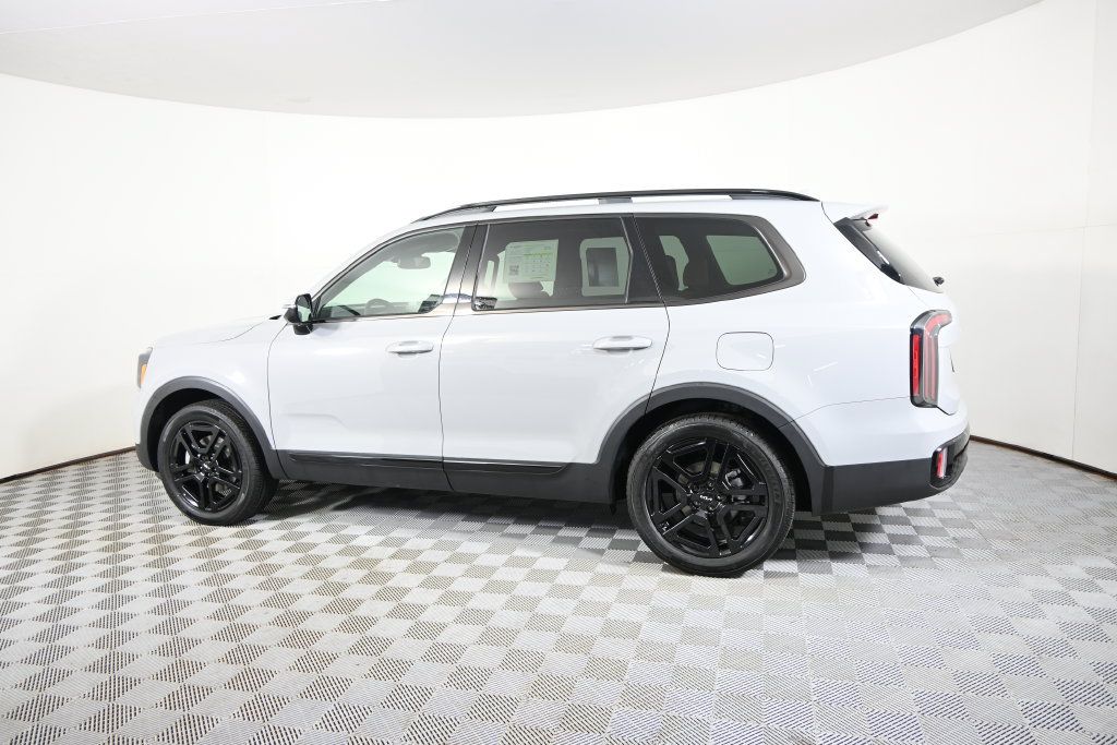 Used 2024 Kia Telluride SX X-Line AWD/4WD image 3