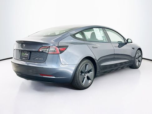 Used 2022 Tesla Model 3 Long Range image 9