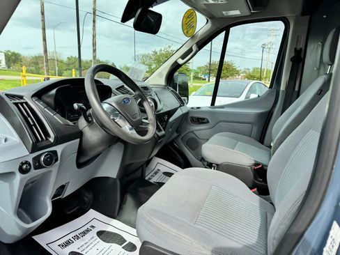 Used 2019 Ford Transit 250 148 High Roof Extended RWD image 9