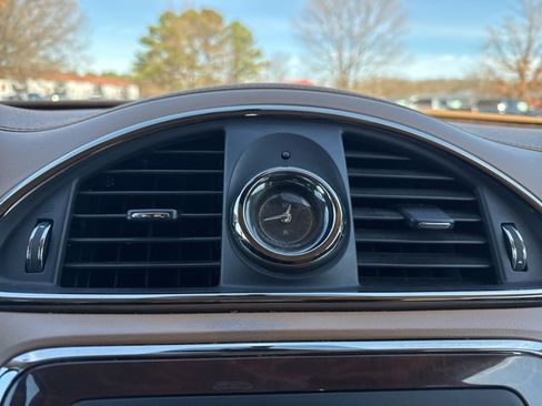 Used 2015 Buick Enclave Leather image 35