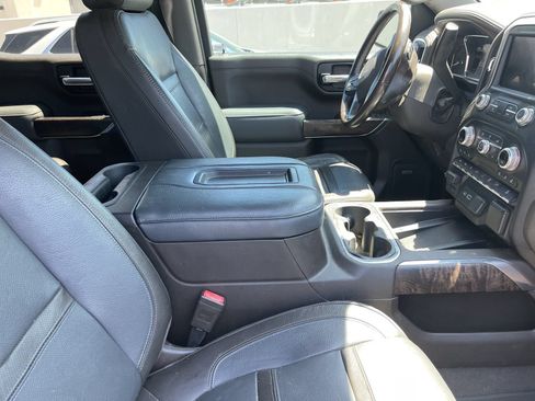 Used 2020 GMC Sierra 1500 Denali w/ Technology Package AWD/4WD image 7