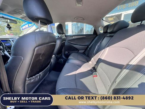 Used 2011 Hyundai Sonata SE image 17