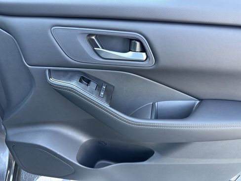 New 2026 Nissan Rogue SV FWD image 17