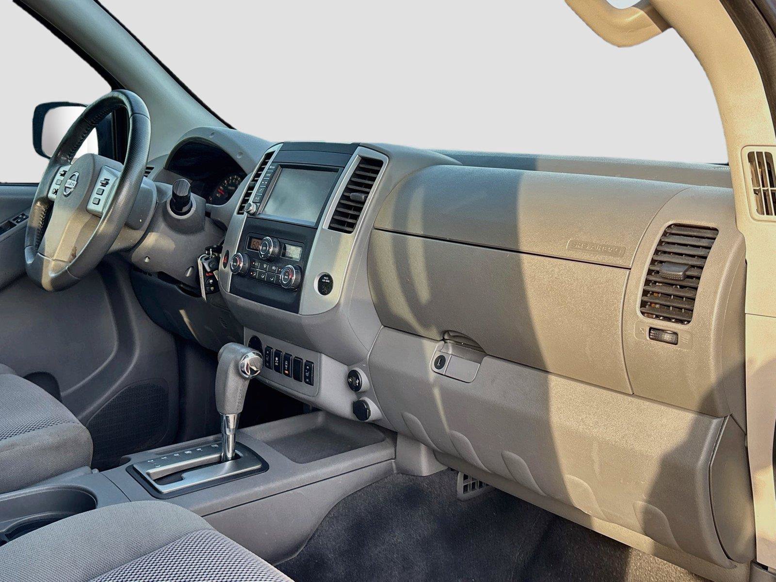 Used 2019 Nissan Frontier SV w/ Value Truck Package RWD image 27