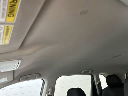 Used 2025 Honda CR-V LX image 27