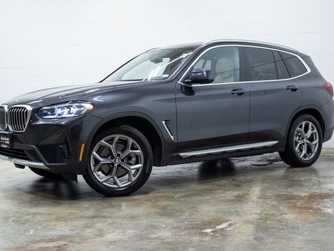 Used 2023 BMW X3 xDrive30i w/ Premium Package image 8