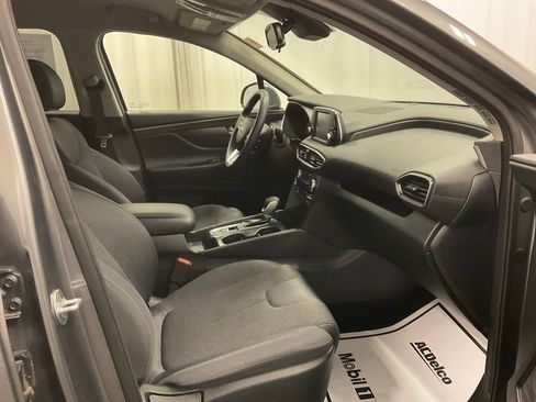 Used 2019 Hyundai Santa Fe SEL image 25