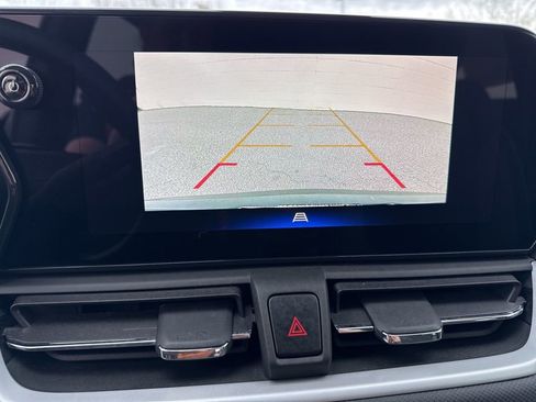 Used 2024 Chevrolet TrailBlazer LS image 18