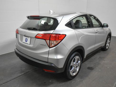 Used 2016 Honda HR-V LX image 5