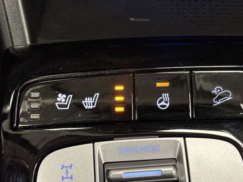 Used 2024 Hyundai Tucson Limited image 8