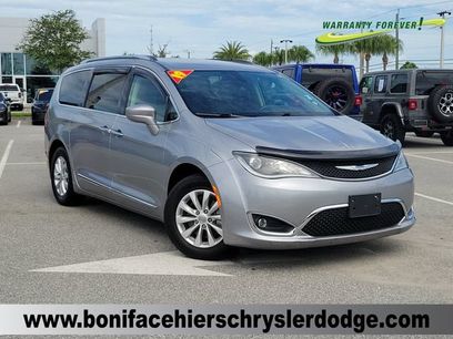 Used 2019 Chrysler Pacifica Touring-L