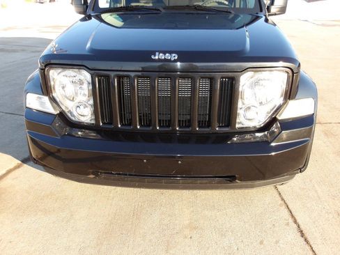 Used 2009 Jeep Liberty Sport w/ Popular Equipment Group image 27