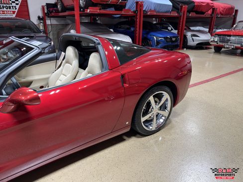 Used 2008 Chevrolet Corvette Coupe w/ Preferred Equipment Group image 38