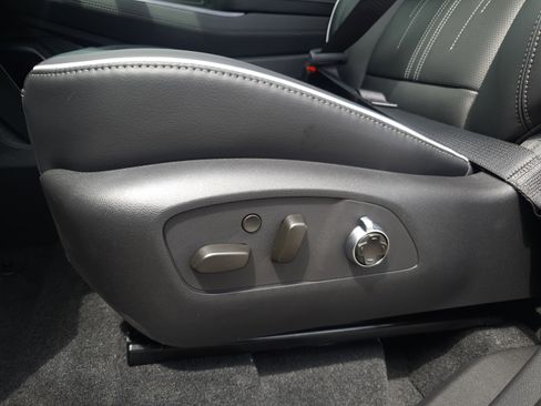 New 2025 Buick Enclave Avenir image 20