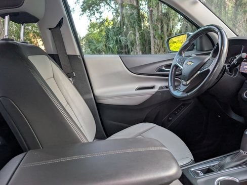 Used 2021 Chevrolet Equinox Premier FWD image 14
