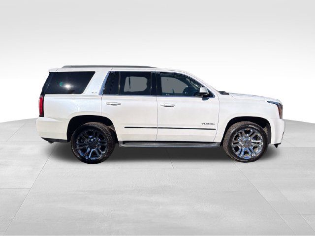 Used 2017 GMC Yukon SLT w/ Premium Edition AWD/4WD image 2