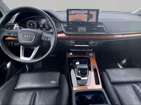 Used 2023 Audi Q5 2.0T Premium Plus w/ Premium Plus Package AWD/4WD image 15