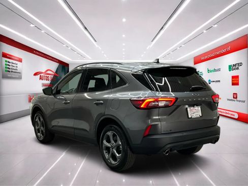 Used 2025 Ford Escape ST-Line w/ Cold Weather Package AWD/4WD image 5