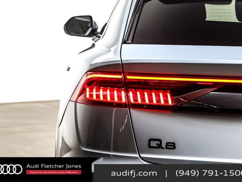 Used 2023 Audi Q8 Premium Plus w/ Premium Plus Package image 16
