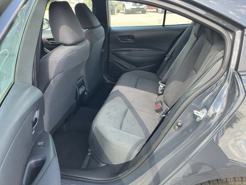 Used 2025 Toyota Corolla LE FWD image 8