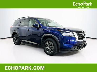 Used 2025 Nissan Pathfinder SV