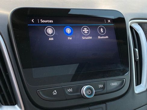 Used 2024 Chevrolet Malibu LT image 23