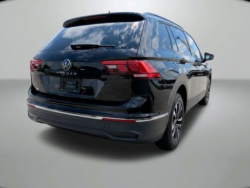 Used 2023 Volkswagen Tiguan S FWD image 8