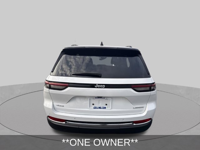Used 2025 Jeep Grand Cherokee Laredo AWD/4WD image 5