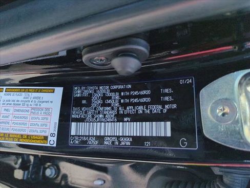 Used 2024 Toyota 4Runner Limited AWD/4WD image 27