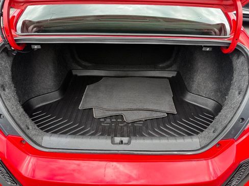 Used 2018 Honda Civic Si image 29