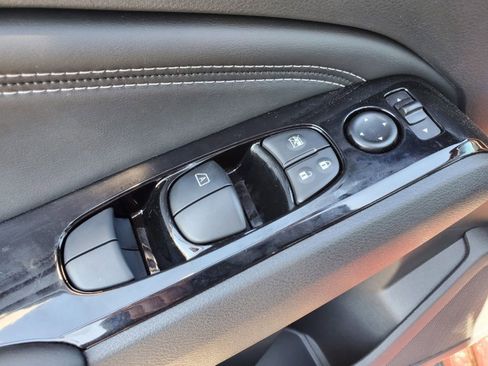 New 2025 Nissan Altima 2.5 SV w/ SV Premium Package image 15