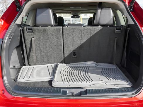 Certified 2022 Toyota Highlander XLE image 15