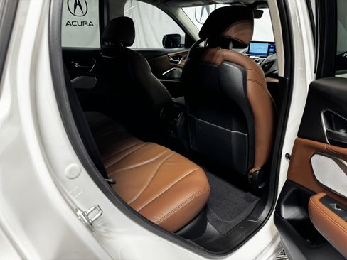 Certified 2022 Acura RDX FWD w/ Technology Package image 13
