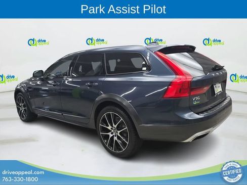 Used 2020 Volvo V90 T6 Cross Country AWD/4WD image 8